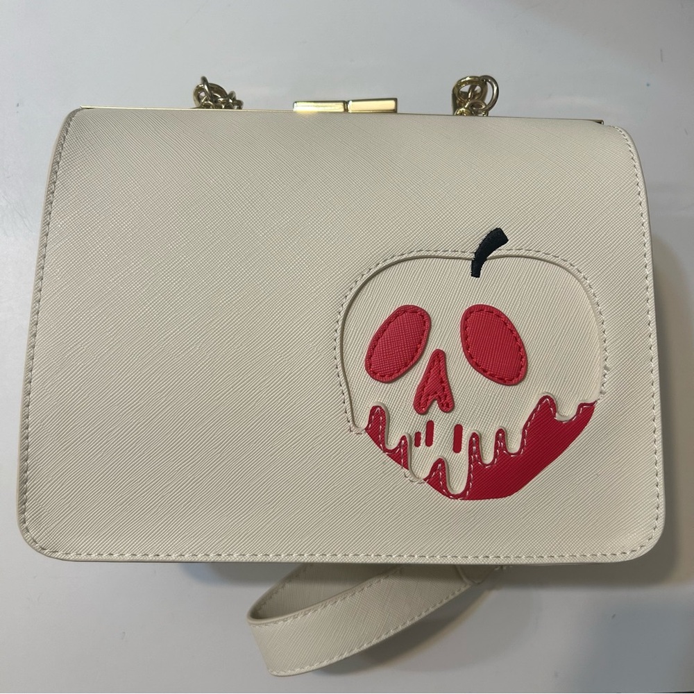 snow white evil queen Poison Apple Disney Loungefly crossbody